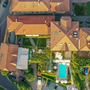 https://albergo-belvedere-ranco.it-lombardy.com
